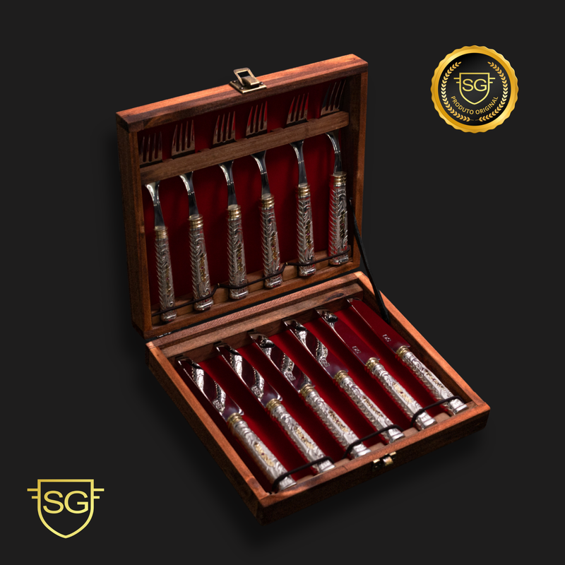 Conjunto de Talheres em Prata e Ouro 12 Peças-SG